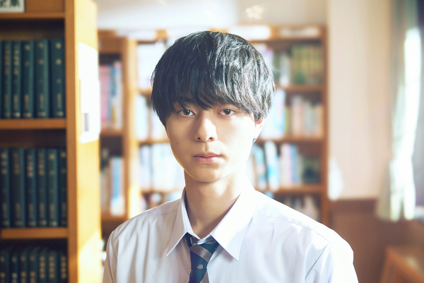 汐見夏衛KADOKAWA作品特設サイト | カドブン
