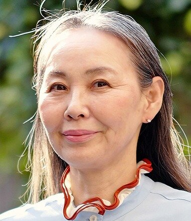 朝井まかて